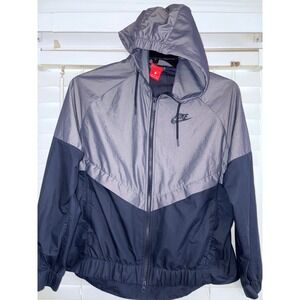 Nike Windrunner Jacket Gray Black Chevron Hooded Lightweight Full Zip Size L
